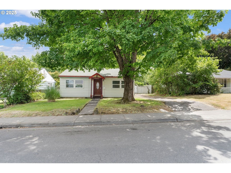 For Sale $425,000 • Co-Listing Agent