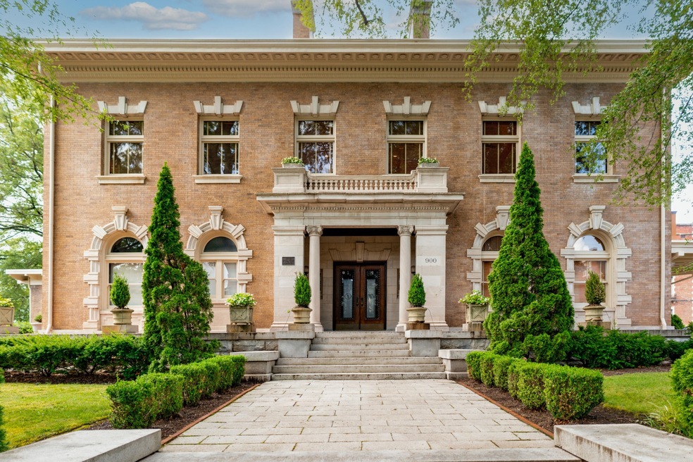 900 Vine St unit 3, Chattanooga, TN 37403 - photo 1