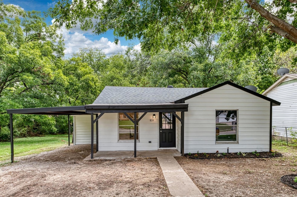 839 Mirike Dr, Fort Worth, TX 76108 - photo 1