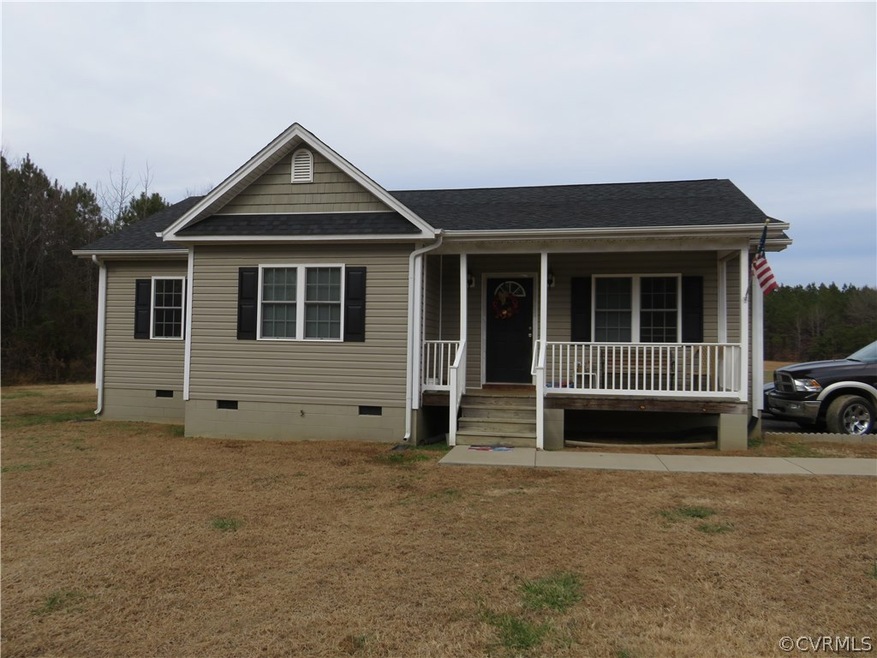 9122 Robin Rd, Disputanta, VA 23842 - photo 1