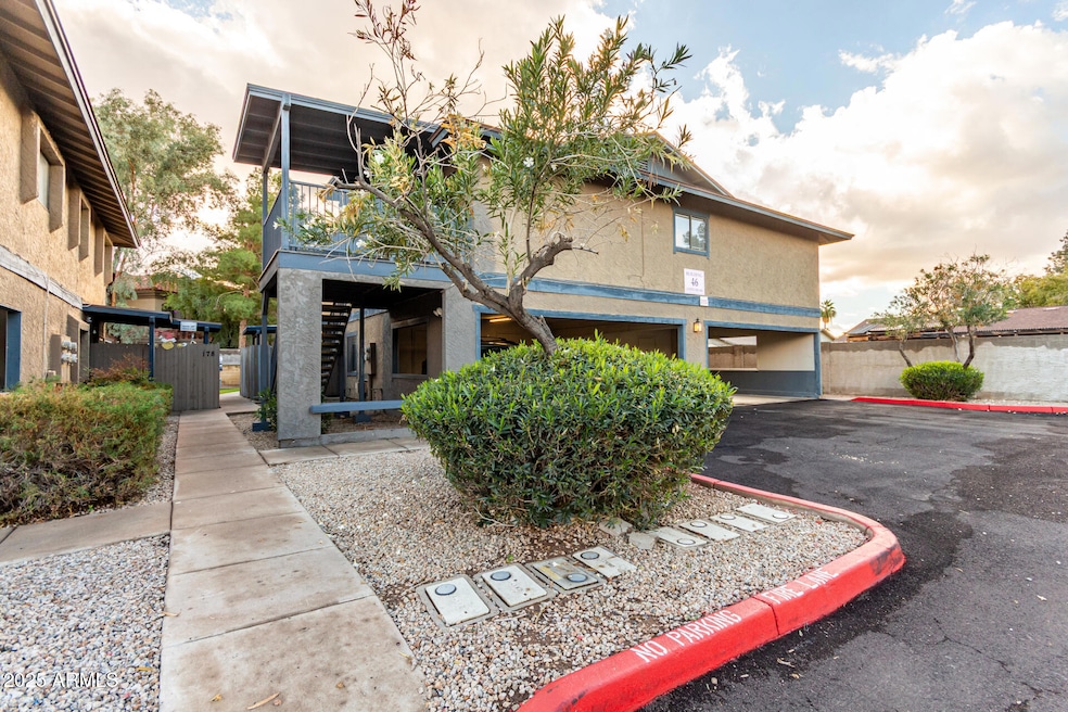 286 W Palomino Dr unit 184, Chandler, AZ 85225 - photo 1