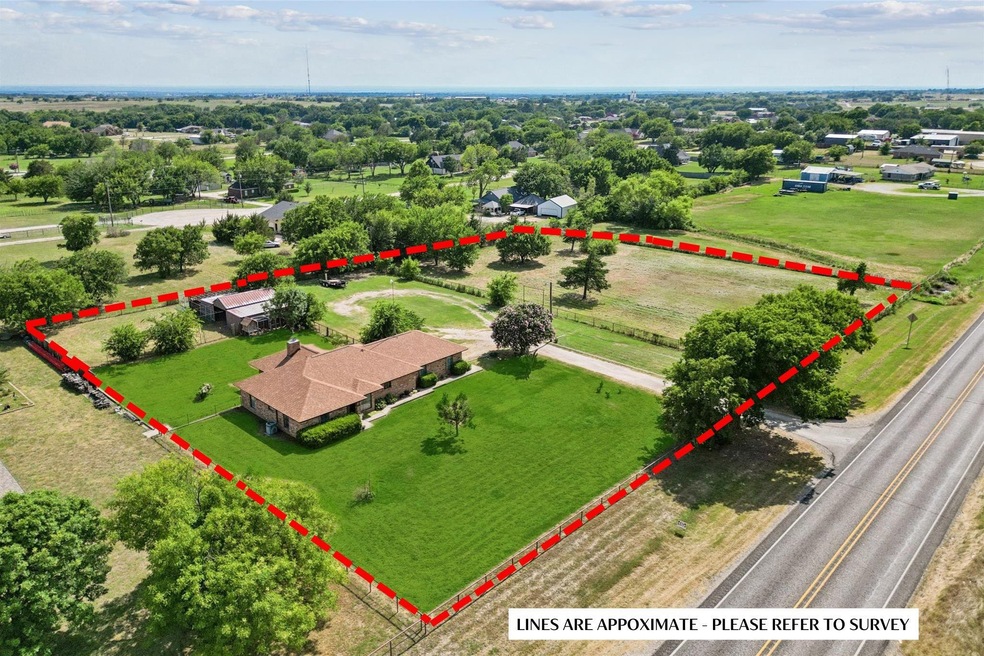 610 Fm 2264, Decatur, TX 76234 - photo 1