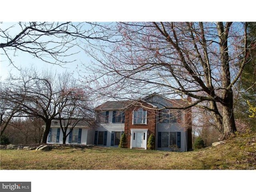 4288 Salem Dr, Emmaus, PA 18049 - photo 1