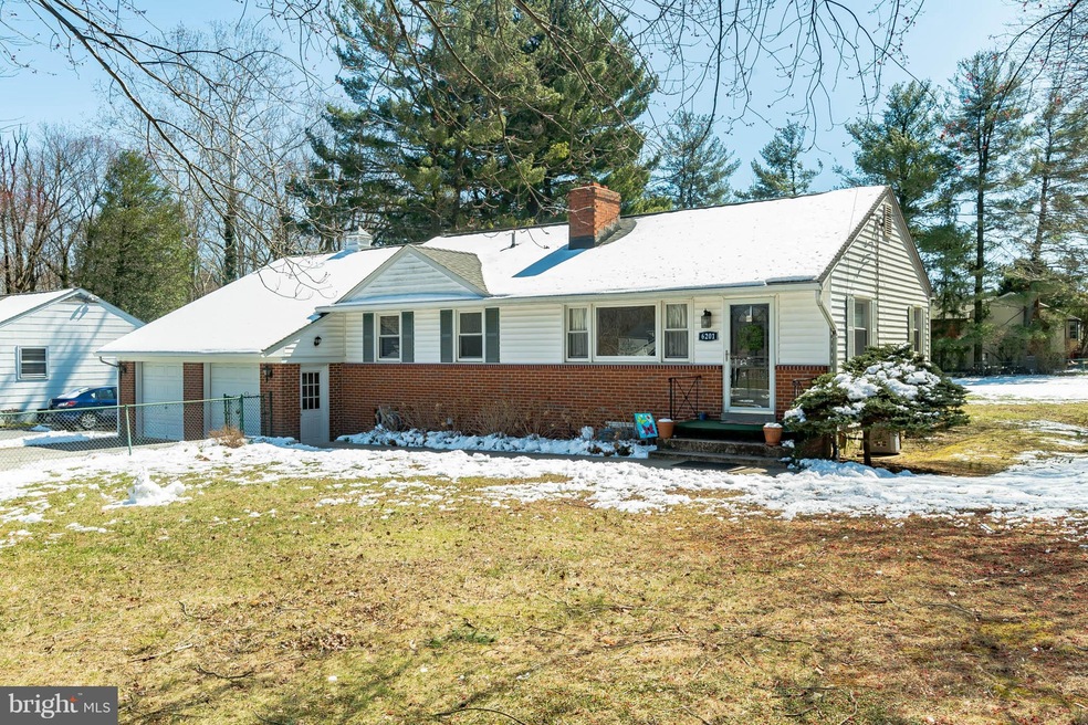 6201 Brooklyn Bridge Rd, Laurel, MD 20707 - photo 1