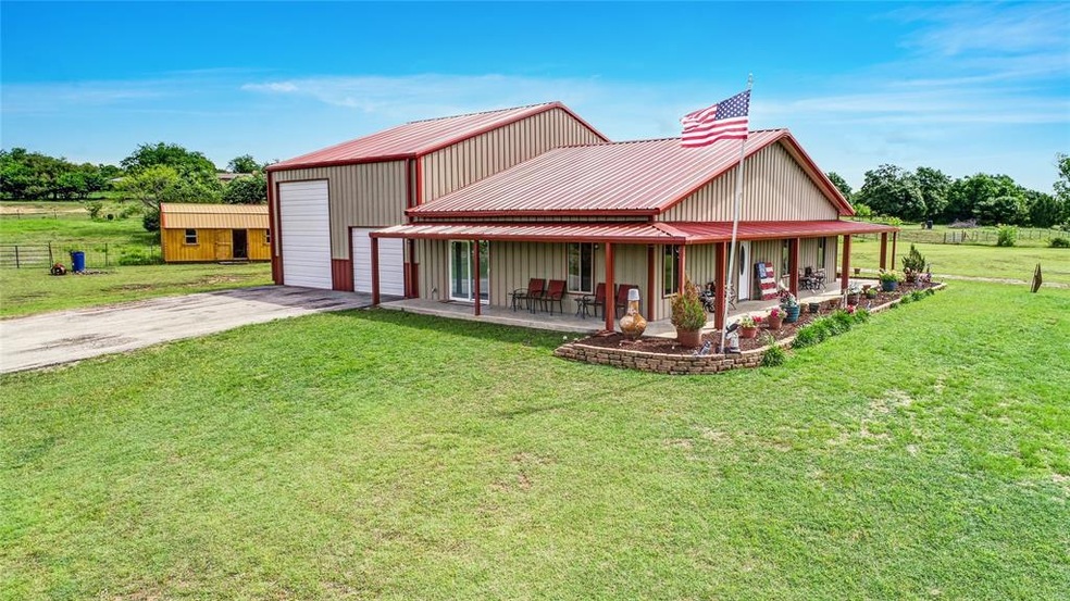 2400 Tanglewood St, Weatherford, TX 76085 - photo 1