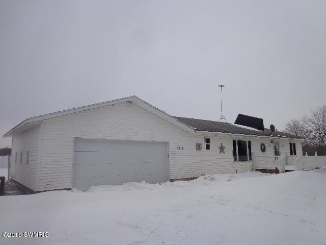 4312 Stedman Rd, Ionia, MI 48846 - photo 1