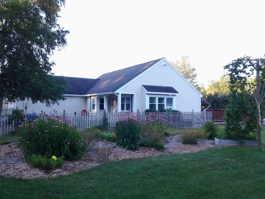 105 Primrose Ln, Concord, NH 03303 - photo 1