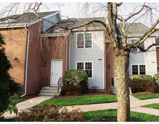 100 Strickland Rd unit 2, Cos Cob, CT 06807 - photo 1