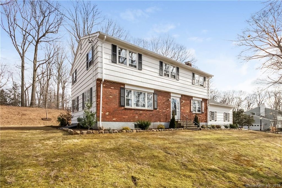 81 Midland Rd, Trumbull, CT 06611 - photo 1