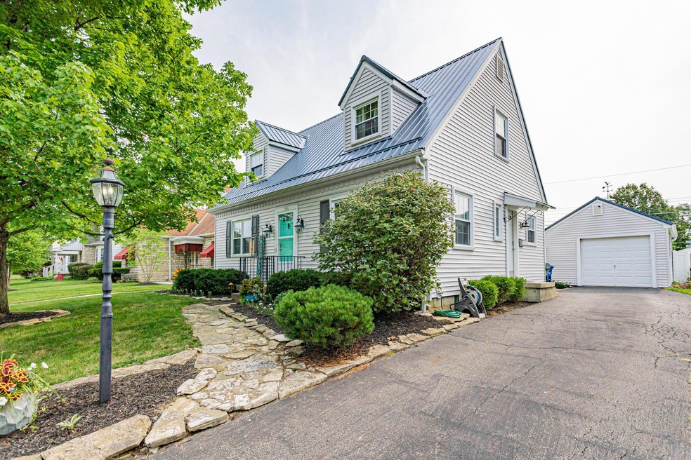 156 S Algonquin Ave, Columbus, OH 43204 - photo 1