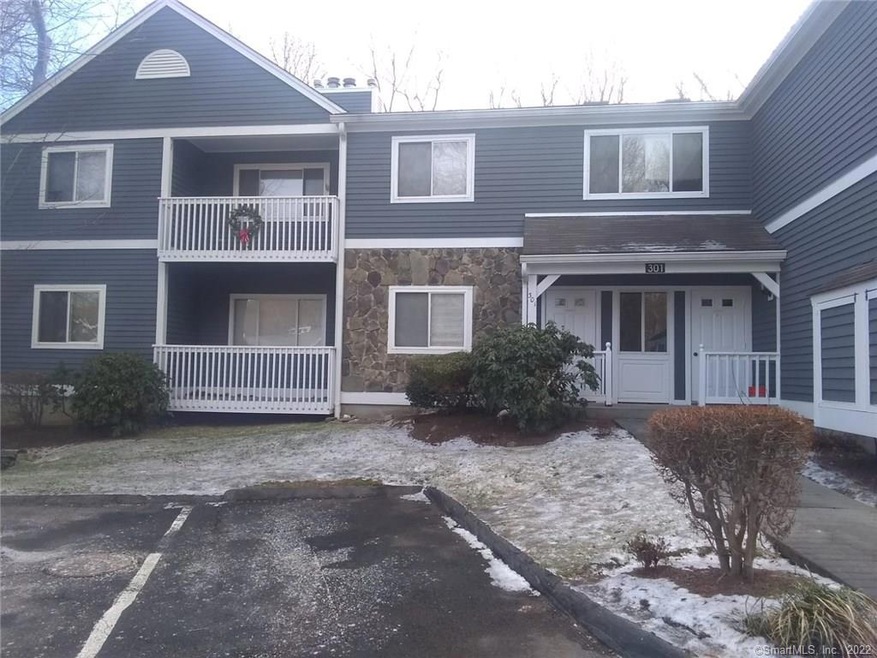 301A Fairmount Dr unit A, Monroe, CT 06468 - photo 1