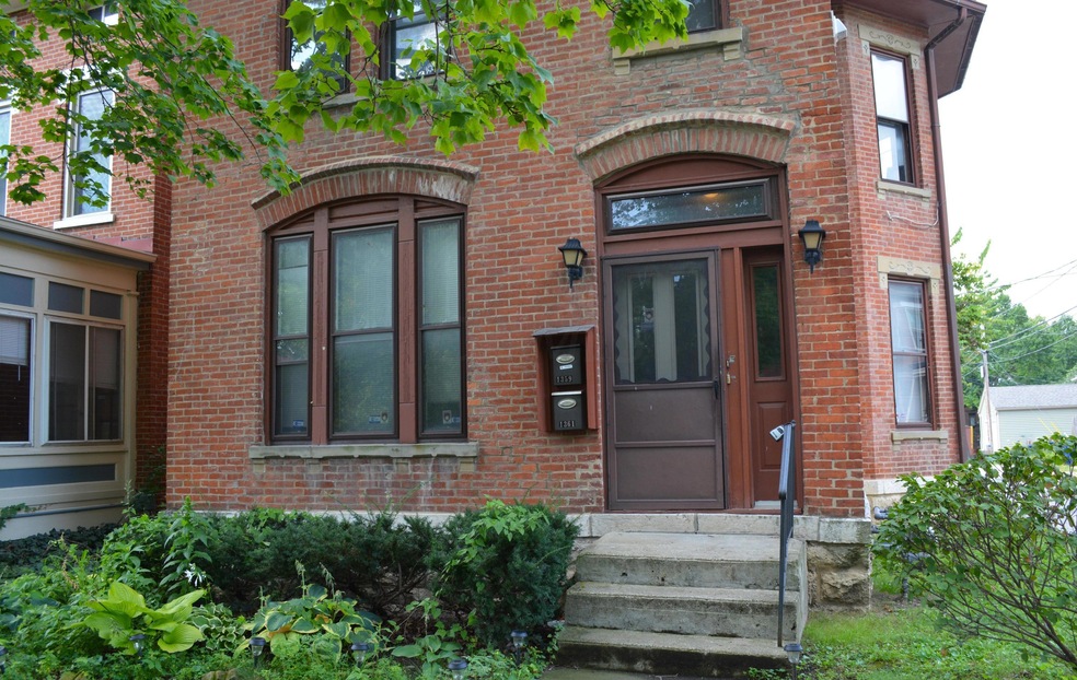 Front_Exterior