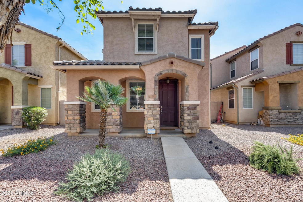 9 N 87th Ln, Tolleson, AZ 85353 - photo 1