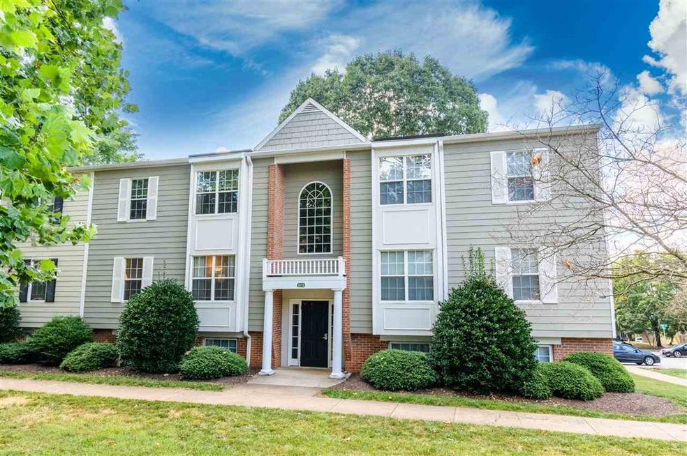 1272 Villa Ln unit C, Charlottesville, VA 22903 - photo 1