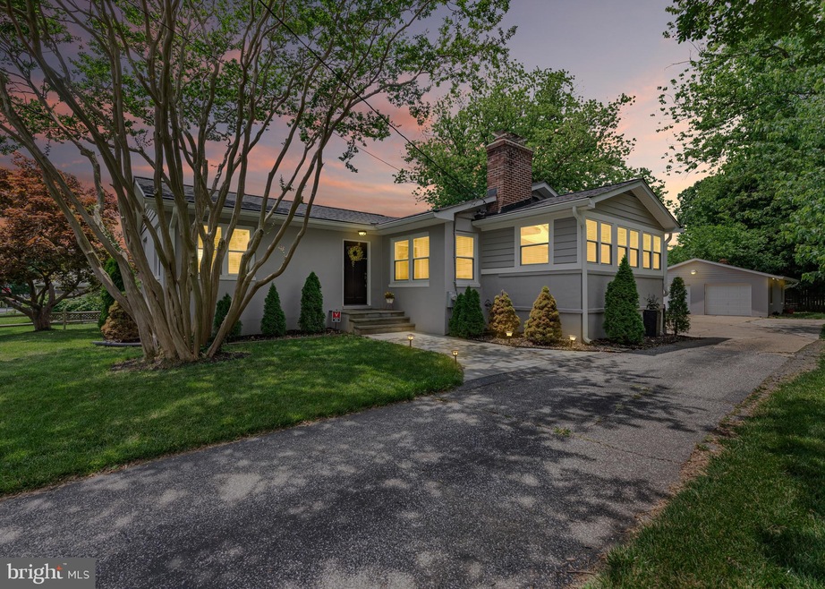 100 Huse Dr, Annapolis, MD 21403 - photo 1