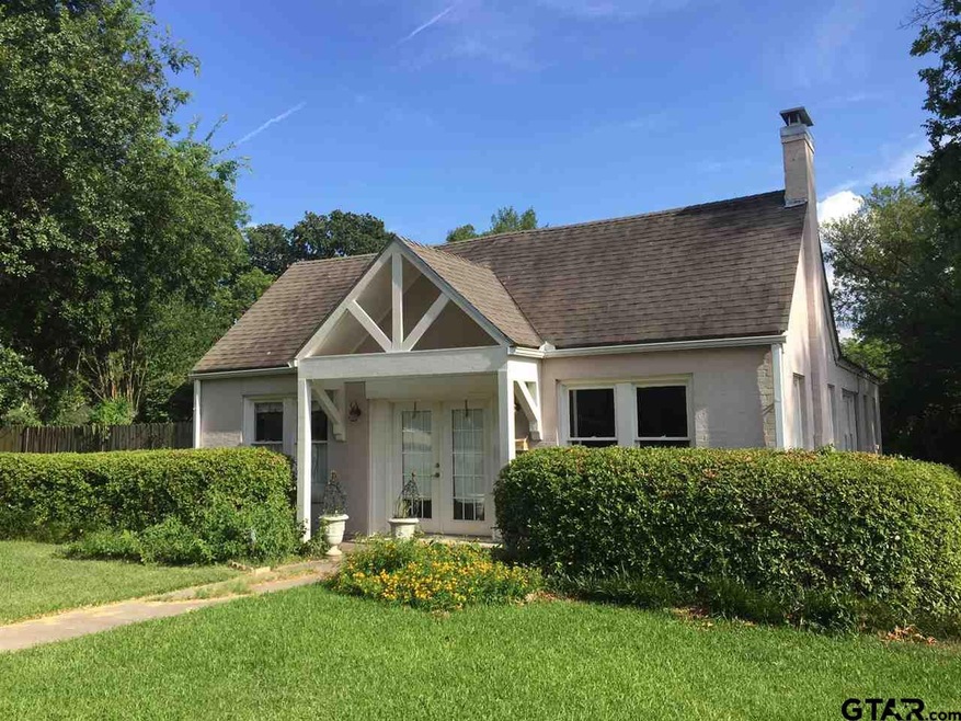 601 601 Troup, Tyler, TX 75701 - photo 1