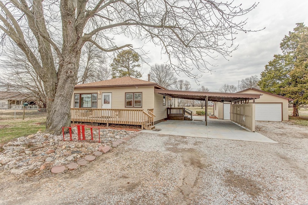 411 E Perry St, Maryville, IL 62062 - photo 1