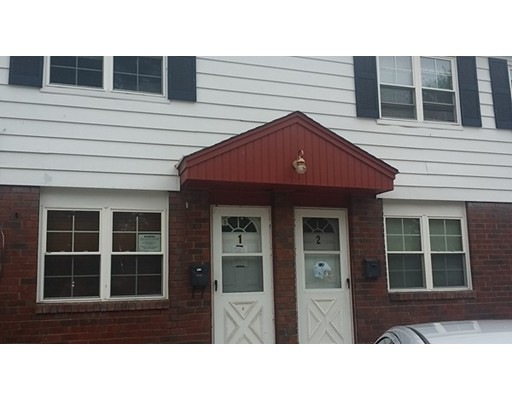 269 Chicopee St unit 1, Chicopee, MA 01013 - photo 1