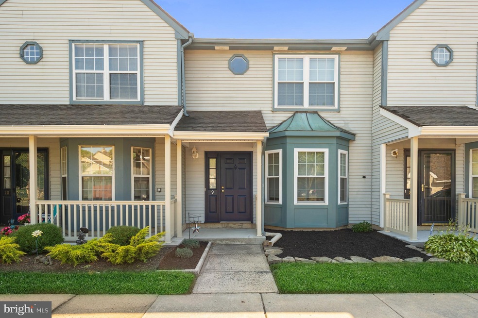 9 Hart Ct, Hightstown, NJ 08520 - photo 1
