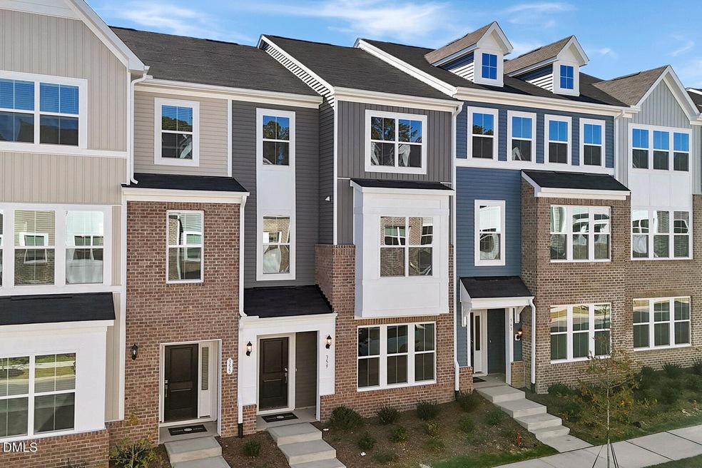 359 Chesapeake Commons St unit 113, Garner, NC 27529 - photo 1