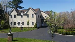 639 Quaker Rd, Chappaqua, NY 10514 - photo 1