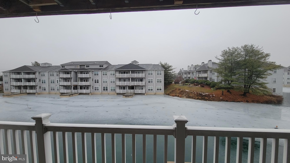 1402 Waters Edge Dr unit 170, Newark, DE 19702 - photo 1