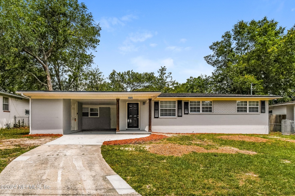 7025 Biddy Ln, Jacksonville, FL 32210 - photo 1