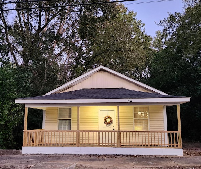 516 Headland Ave, Dothan, AL 36303 - photo 1