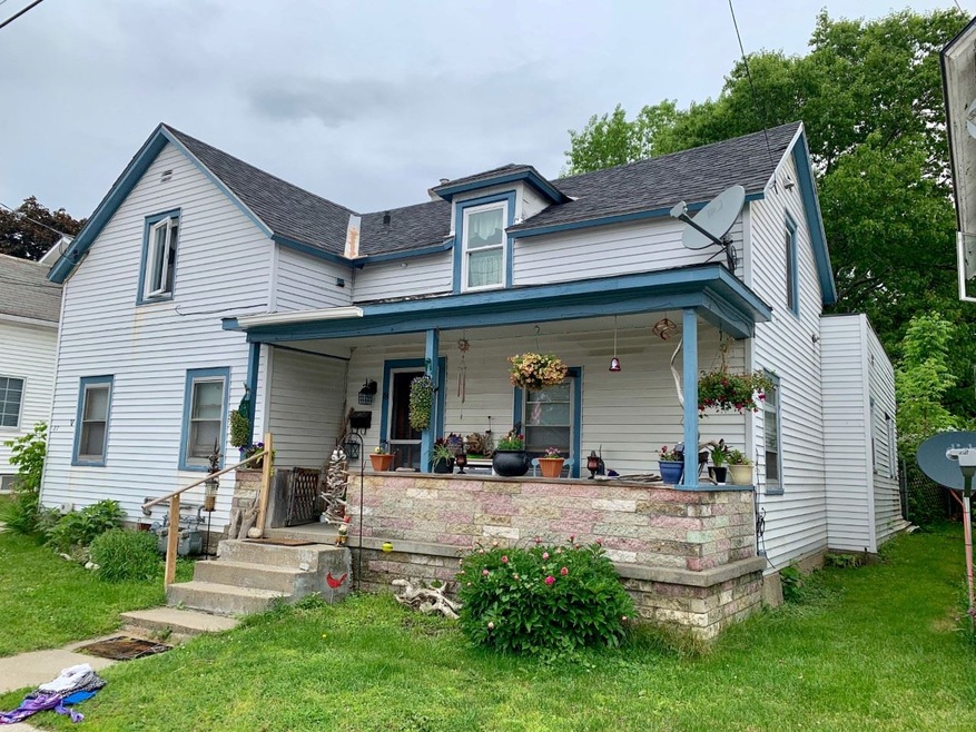 85 Saint Peter St, Winooski, VT 05404 - photo 1