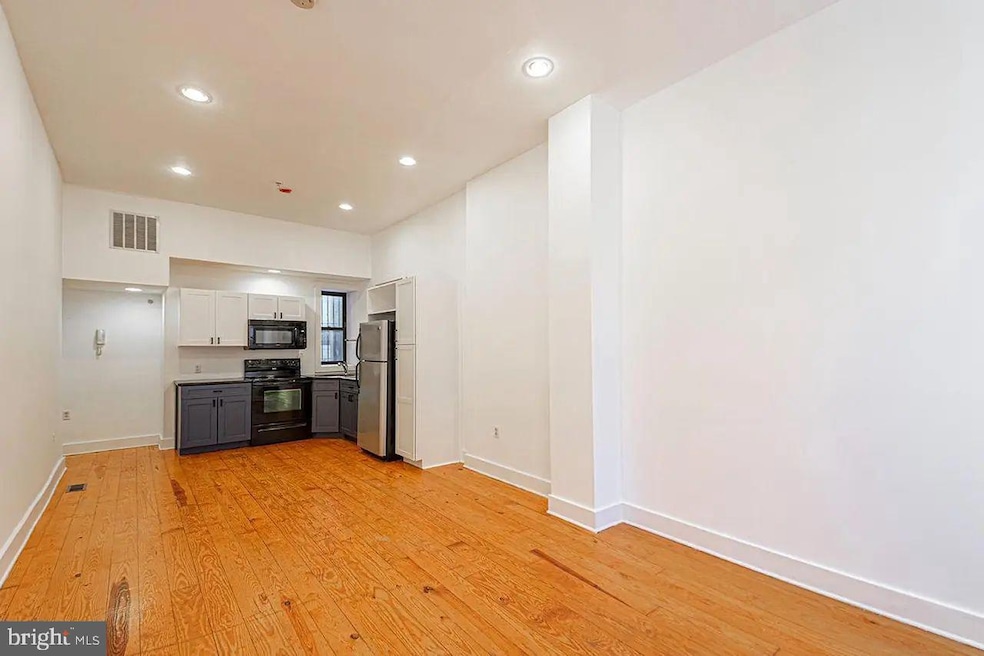 For Sale $520,000 • Co-Listing Agent