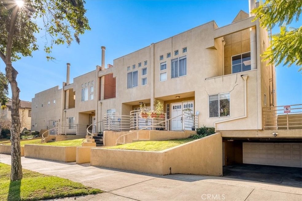 Sold $720,000 • Co-Listing Agent