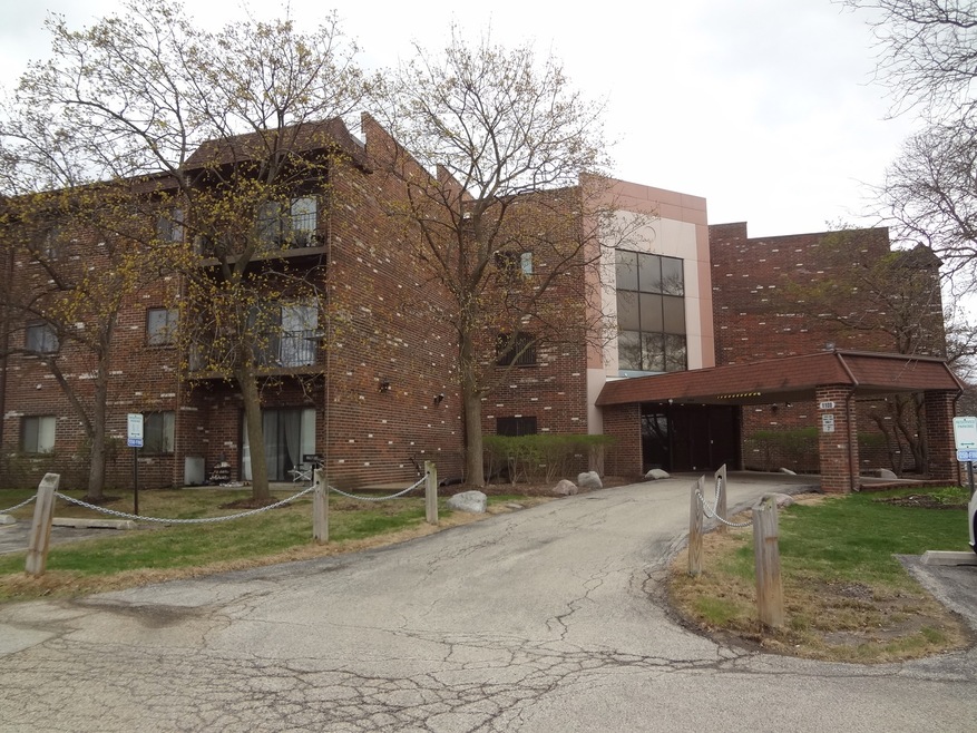 1108 Castilian Ct unit 121, Glenview, IL 60025 - photo 1