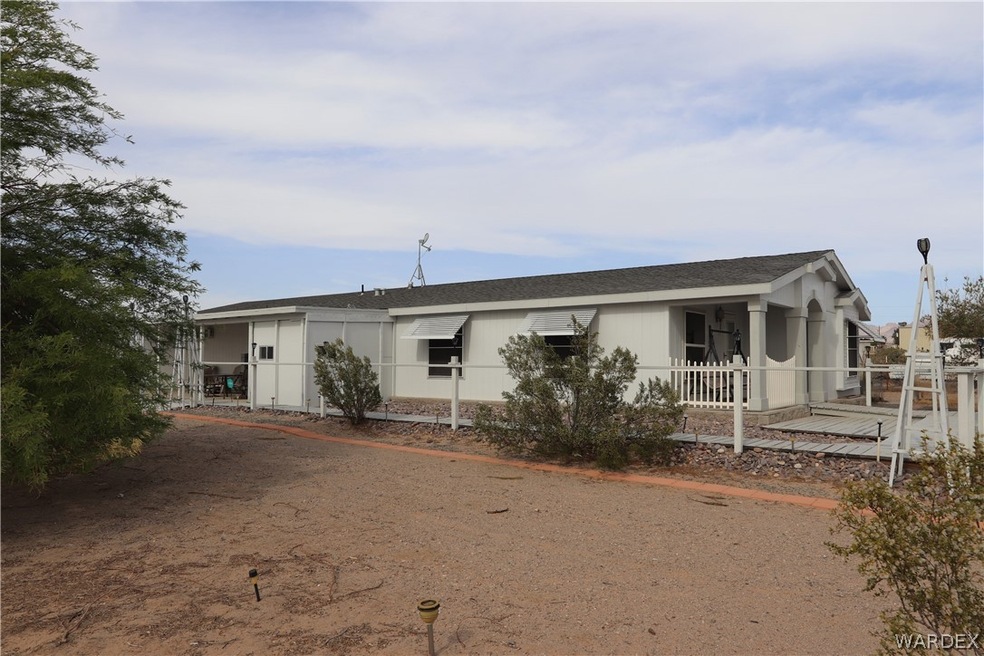 4330 Cavalry Rd Ft Mohave, AZ 86426