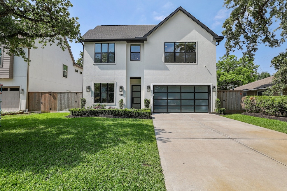 943 W 42nd St, Houston, TX 77018 - photo 1