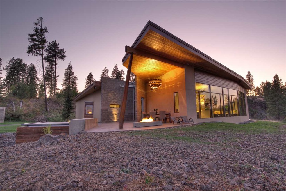 1407 E Chattaroy Rd, Colbert, WA 99005 - photo 1