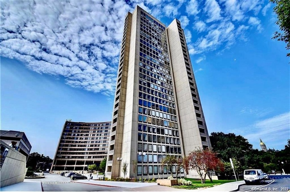 Bushnell Tower Condominiums unit 8D, Hartford, CT 06103 - photo 1