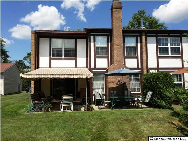 16 Oak Ct, Spring Lake, NJ 07762 - photo 1