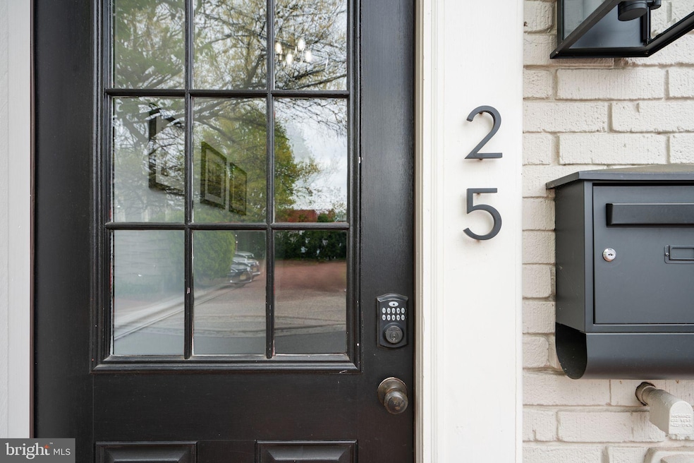 Sold $444,000 • Co-Listing Agent