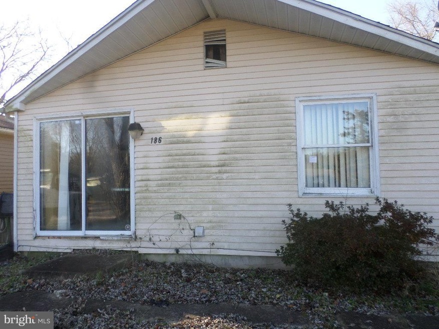 186 Gibbons Ct, Atco, NJ 08004 - photo 1