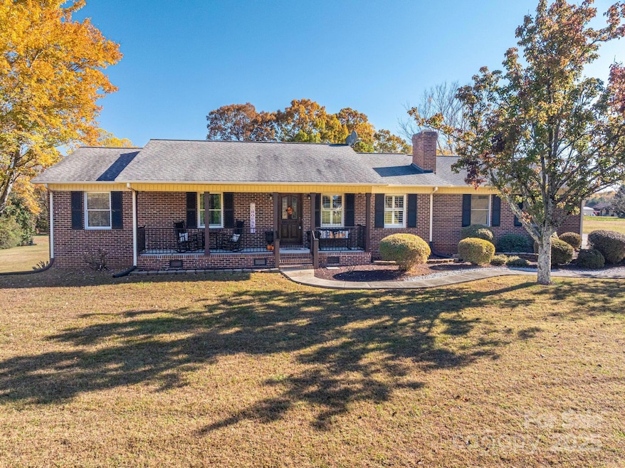 4866 E Highway 150, Lincolnton, NC 28092 - photo 1