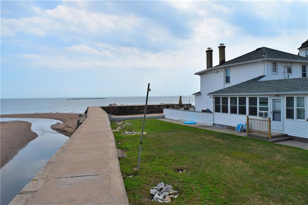 23 Jamaica Ct, East Haven, CT 06512 - photo 1