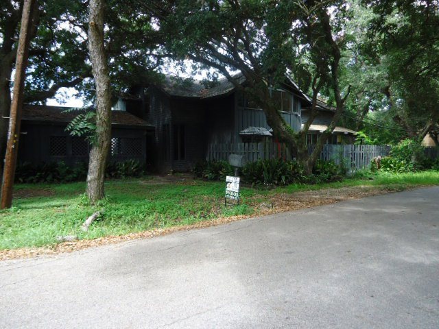 1801 Rugeley St, Bay City, TX 77414 - photo 1