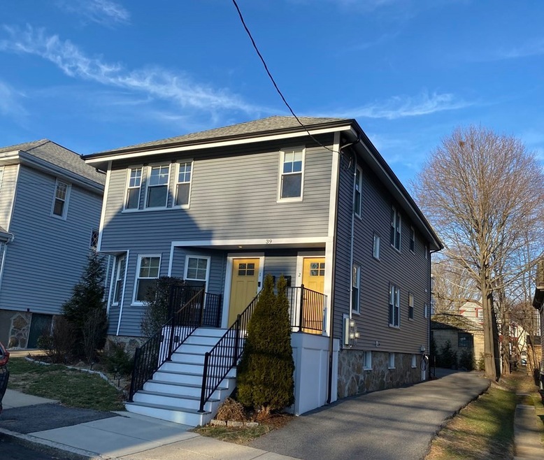 39 Hewlett St unit 1, Roslindale, MA 02131 - photo 1