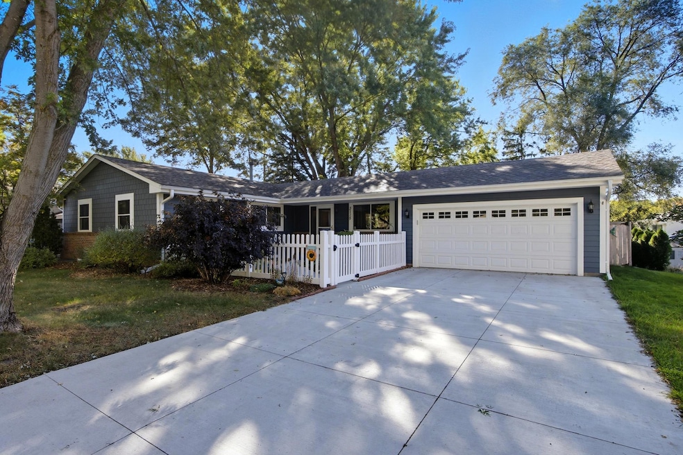 Sold $430,000 • Co-Listing Agent