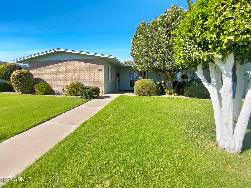 17310 N Del Webb Blvd, Sun City, AZ 85373 - photo 1