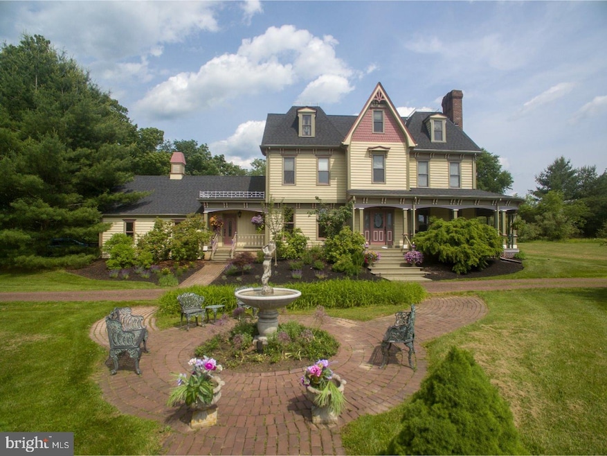 309 E Dark Hollow Rd, Pipersville, PA 18947 - photo 1