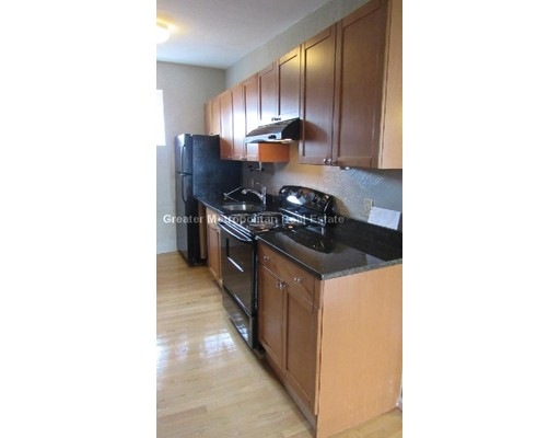 4 Michelangelo St unit 9, Boston, MA 02113 - photo 1