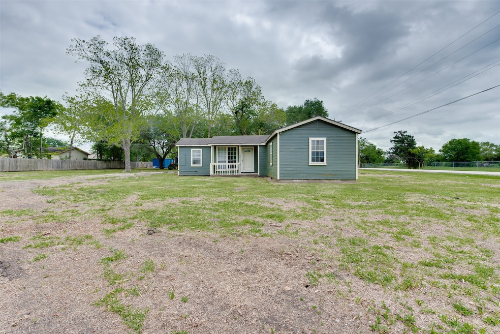 2108 Fm 528 Rd, Alvin, TX 77511 - photo 1