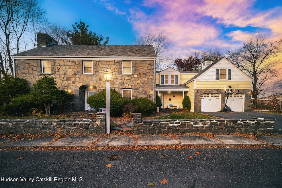 7 Glenwood Dr, Ellenville, NY 12428 - photo 1