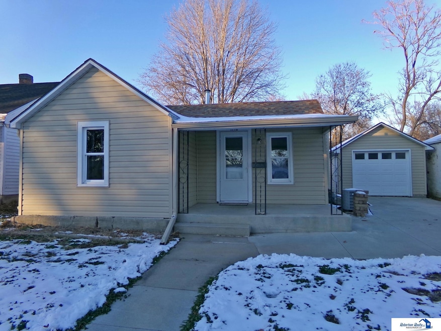 1118 Bell St, Beatrice, NE 68310 - photo 1
